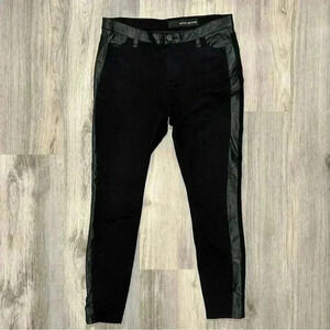 DKNY Black Skinny Pants Leggings Faux Leather Panels Cotton Stretch Size 6